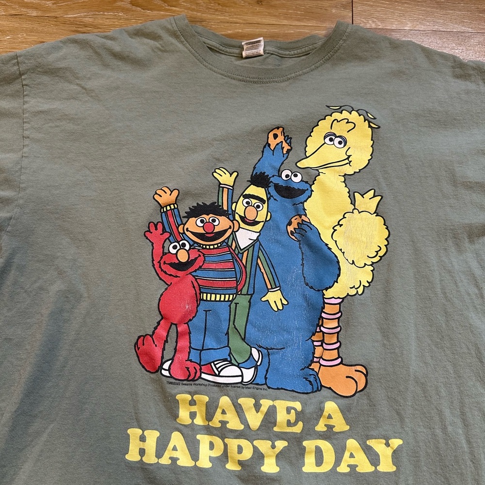 Sesame Street T-shirt Classic Crew Fruit of the Loom Green XL "Have a Happy Day"